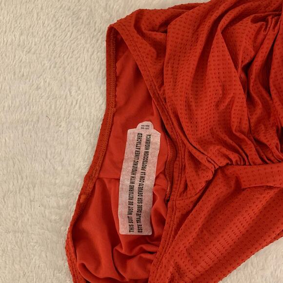 Rhode Women's Red Textured Dot One Piece Swimsuit Size 2X - Picture 5 of 7